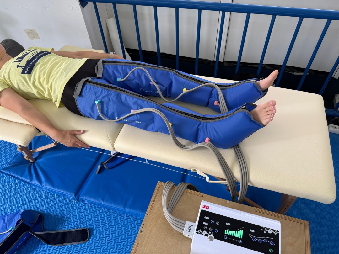 Studio 164,  LookBook