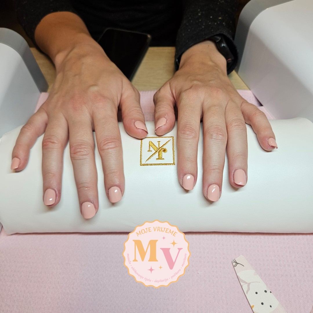 Moje vrijeme #zagreb Manikura Manikura + ugradnja soft gel tipsi 90'