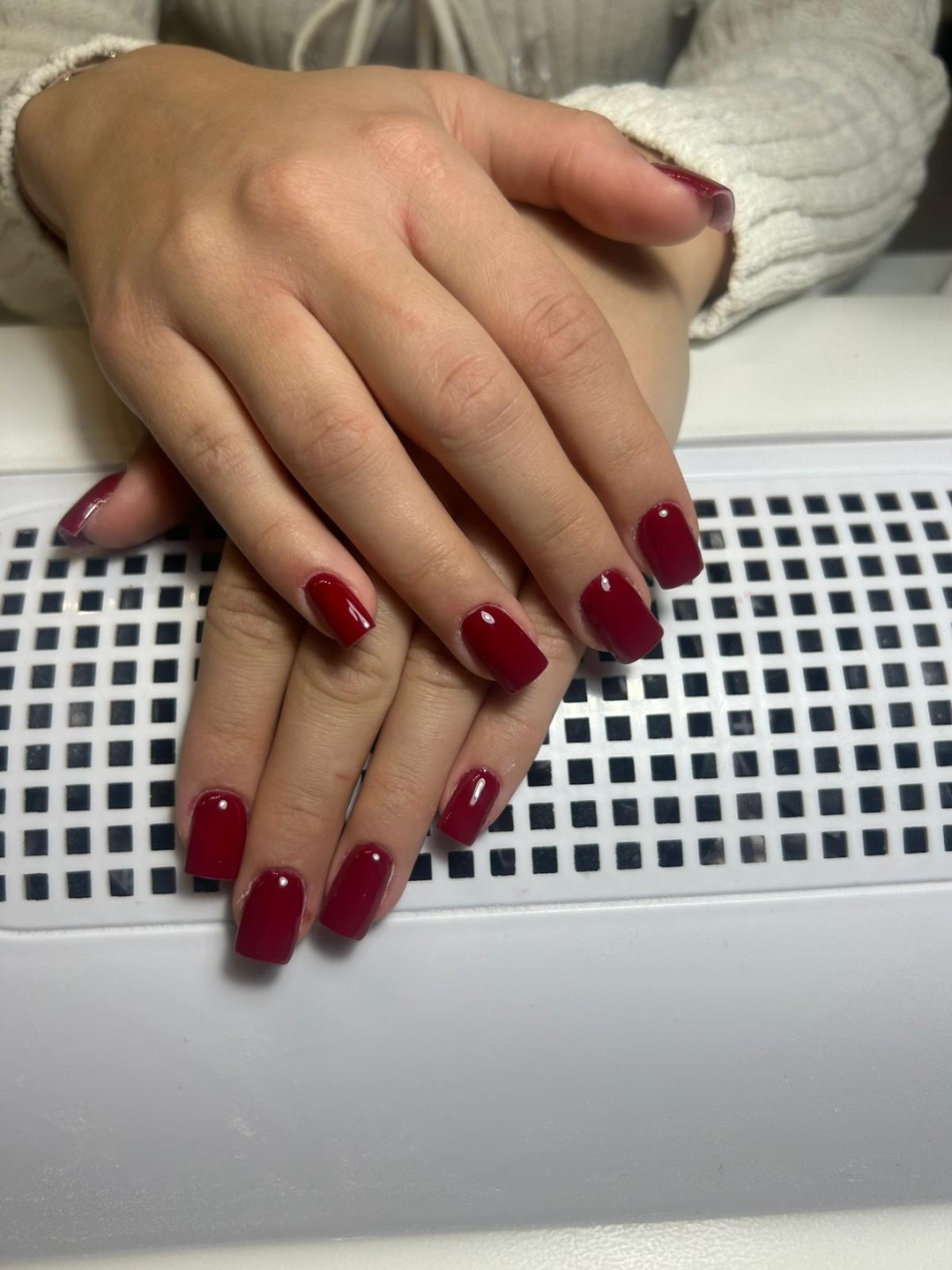 Ugradnja noktiju - S dužina - Glow Differently, Zagreb Nadogradnja noktiju Nokti Nadogradnja noktiju, Zagreb, Donji grad - Centar