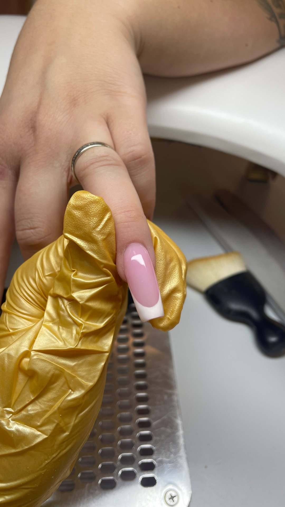 SABRINA STRIJA BEAUTY & SPA #zagreb Ojačavanje noktiju Ojačavanje prirodnih noktiju gelom - M dužina