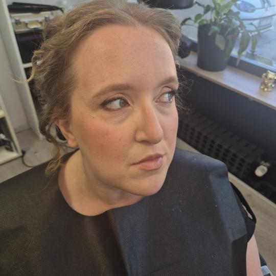 Marti stil #zagreb Make-up / šminkanje Profesionalno šminkanje + umjetne trepavice Farmasi make-up