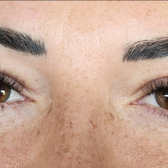 Sis Beauty Room #zagreb Nadogradnja trepavica Ugradnja volumenskih trepavica