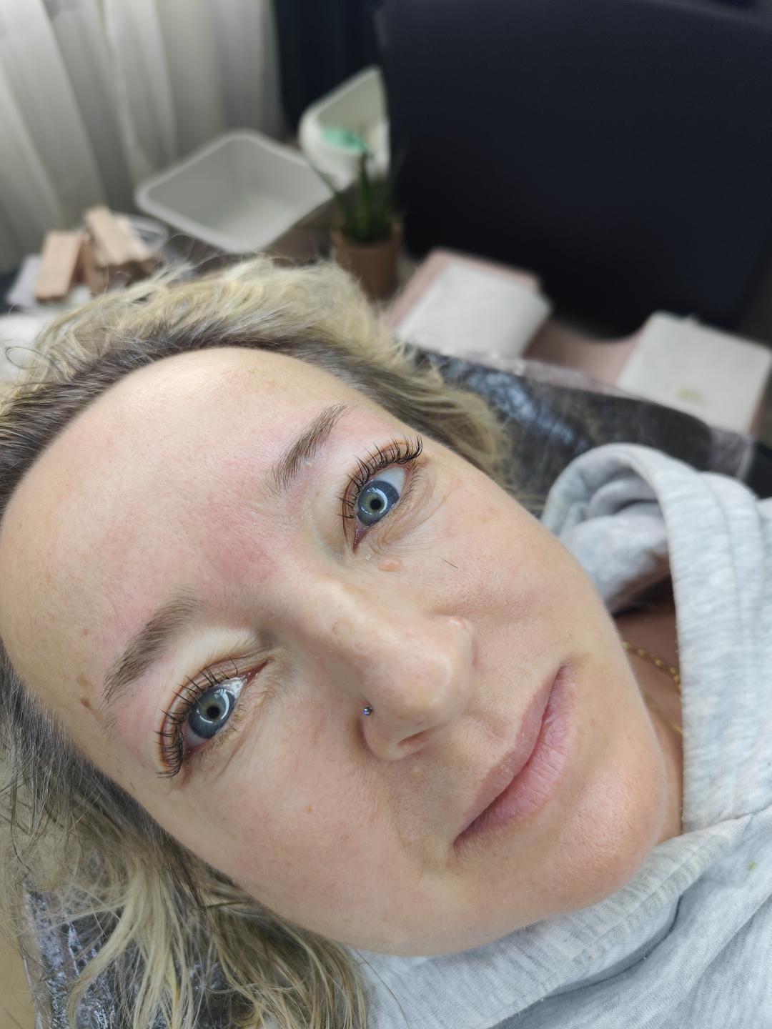 Josea beauty studio #zagreb Nadogradnja trepavica Ugradnja klasičnih trepavica