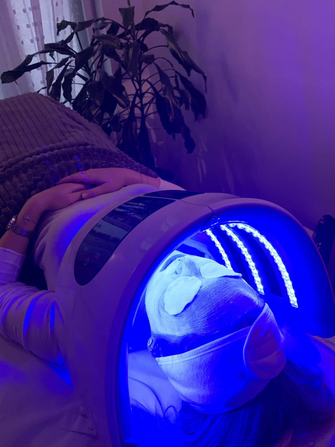 Mint Beauty Boutique #zagreb Tretman lica Deep Cleanse - UZ čišćenje + Peeling + Mehaničko čišćenje + Terapija kisikom + LED