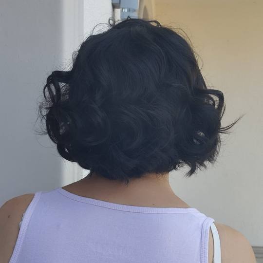 Hairlookboutique #zagreb Feniranje i stiliziranje Valovi - kratka kosa