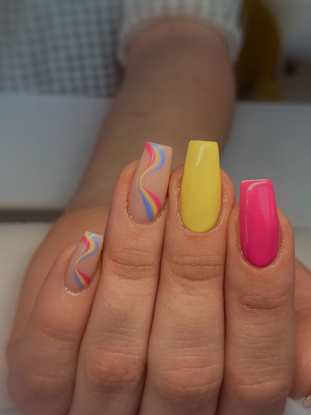 FeelUnique #zagreb Nadogradnja noktiju Ugradnja noktiju gel M dužina