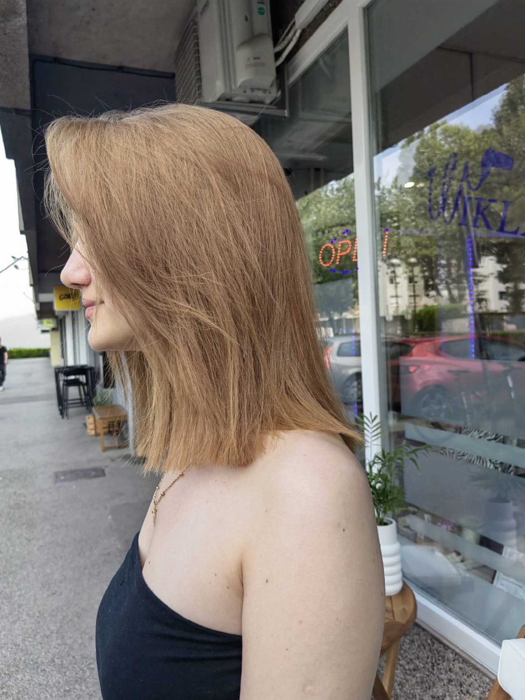 Fen frizura - poluduga kosa - Wikleraj & Frajeraj, Zagreb Feniranje i stiliziranje Frizerski saloni Feniranje i stiliziranje, Zagreb, Trešnjevka – jug