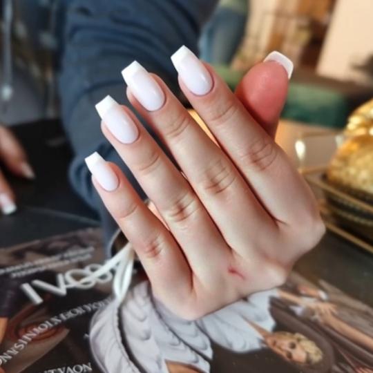 Volturi Beauty #zagreb Nadogradnja noktiju Ugradnja noktiju-ekstenzije