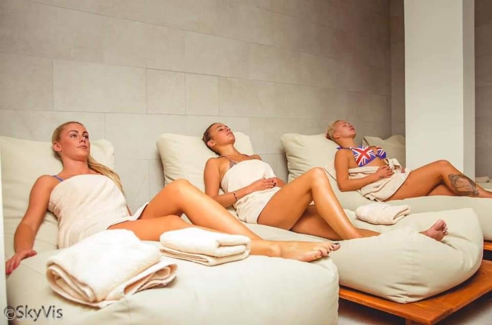 Hvar spa by Nives, Zagreb LookBook