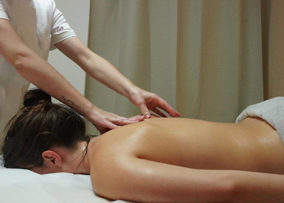 Me time - Beauty & More #zagreb Masaža za opuštanje / relax / antistres Antistres masaža - 60 minuta