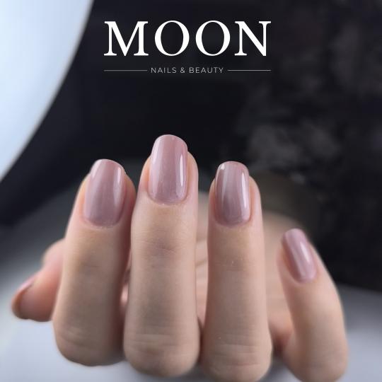 MOON Nails & Beauty usluga