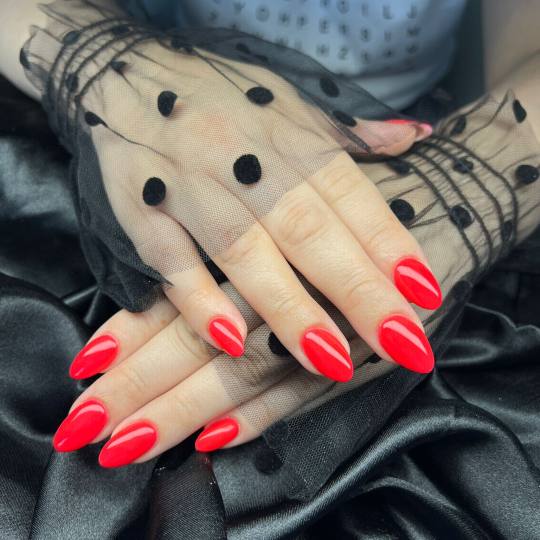 Beauty Centar Miss #zagreb Izlivanje noktiju Izlivanje noktiju gelom - S dužina