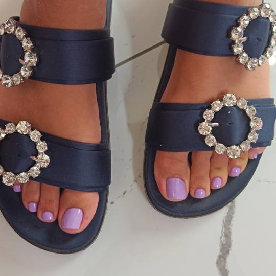 Beauty Studio Amina #zagreb Estetska pedikura Klasična pedikura + trajni lak