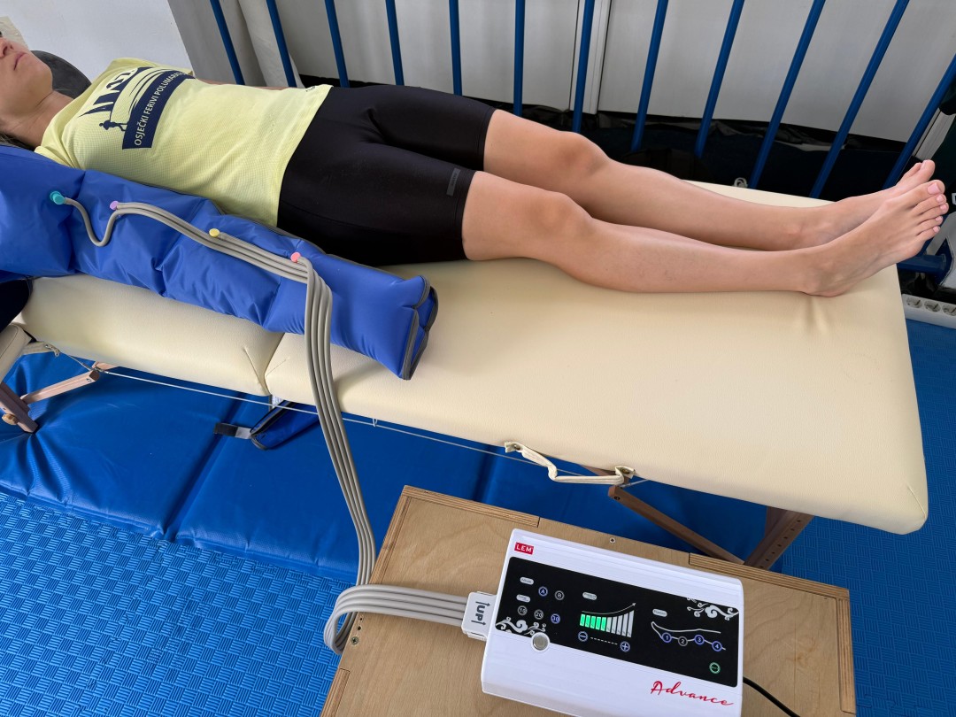 Studio 164,  LookBook