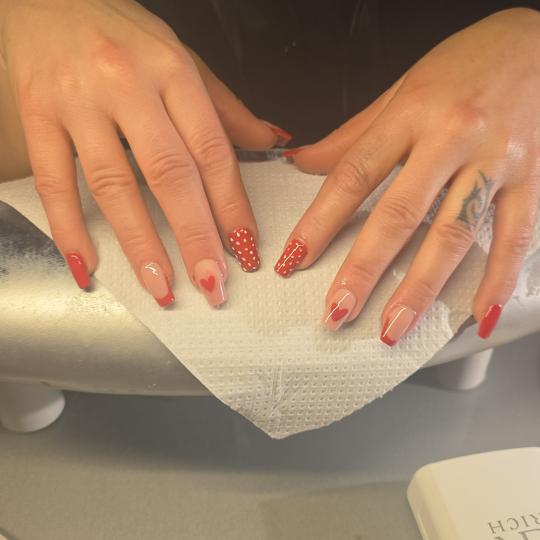 Unwritten Beauty #zagreb Gel lak Ugradnja noktiju gel dual tipsma - M dužina