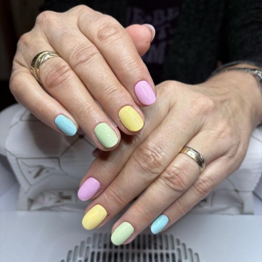 LANA beauty #zagreb Izlivanje noktiju Nadopuna noktiju - S / M dužina