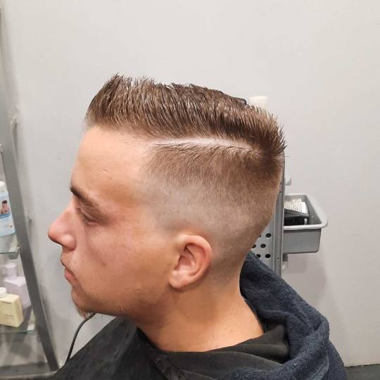 Studio Divas #rijeka Muško šišanje Muško šišanje - kratka kosa