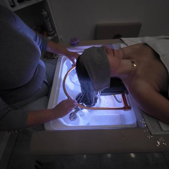 Aura - Zagreb #zagreb Tretmani tijela Head Spa - by Aura Head spa trtman