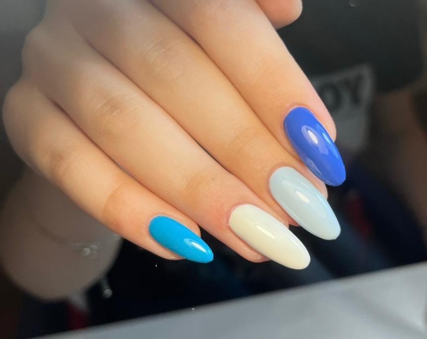 Doll House #zagreb Nadogradnja noktiju Nadopuna noktiju - M dužina