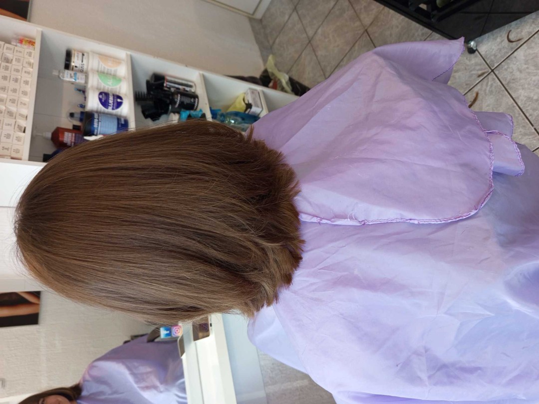 Wikleraj & Frajeraj #zagreb Žensko šišanje Žensko šišanje - poluduga kosa