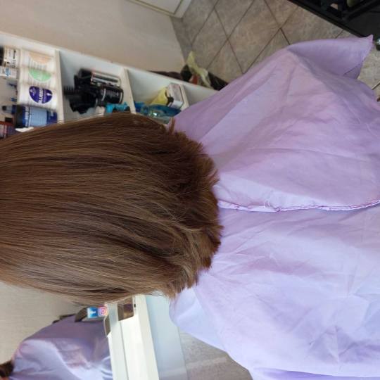 Wikleraj & Frajeraj #zagreb Žensko šišanje Žensko šišanje - poluduga kosa