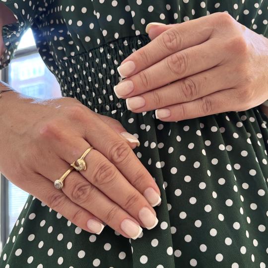 Mia’s Beautique #zagreb Gel lak Comby manikura i gradivni trajni lak -ruke
