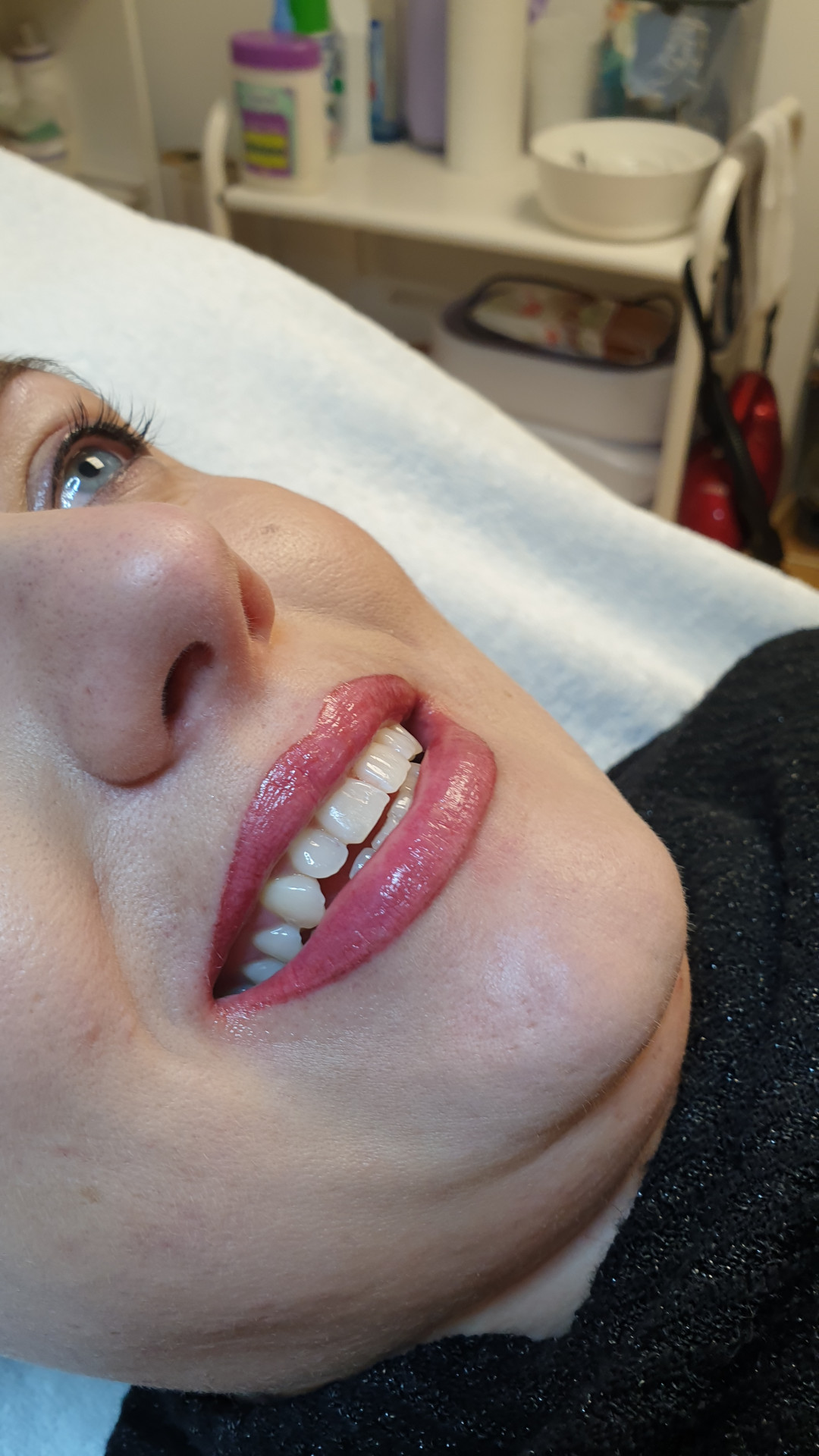 Linico #zagreb Trajna šminka Puno oblikovanje usana sa šatiranjem 3D-2 termina