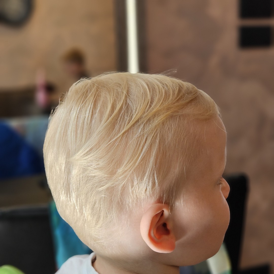 Mary 2M #zagreb Dječije šišanje Dječje šišanje - do 11 godina