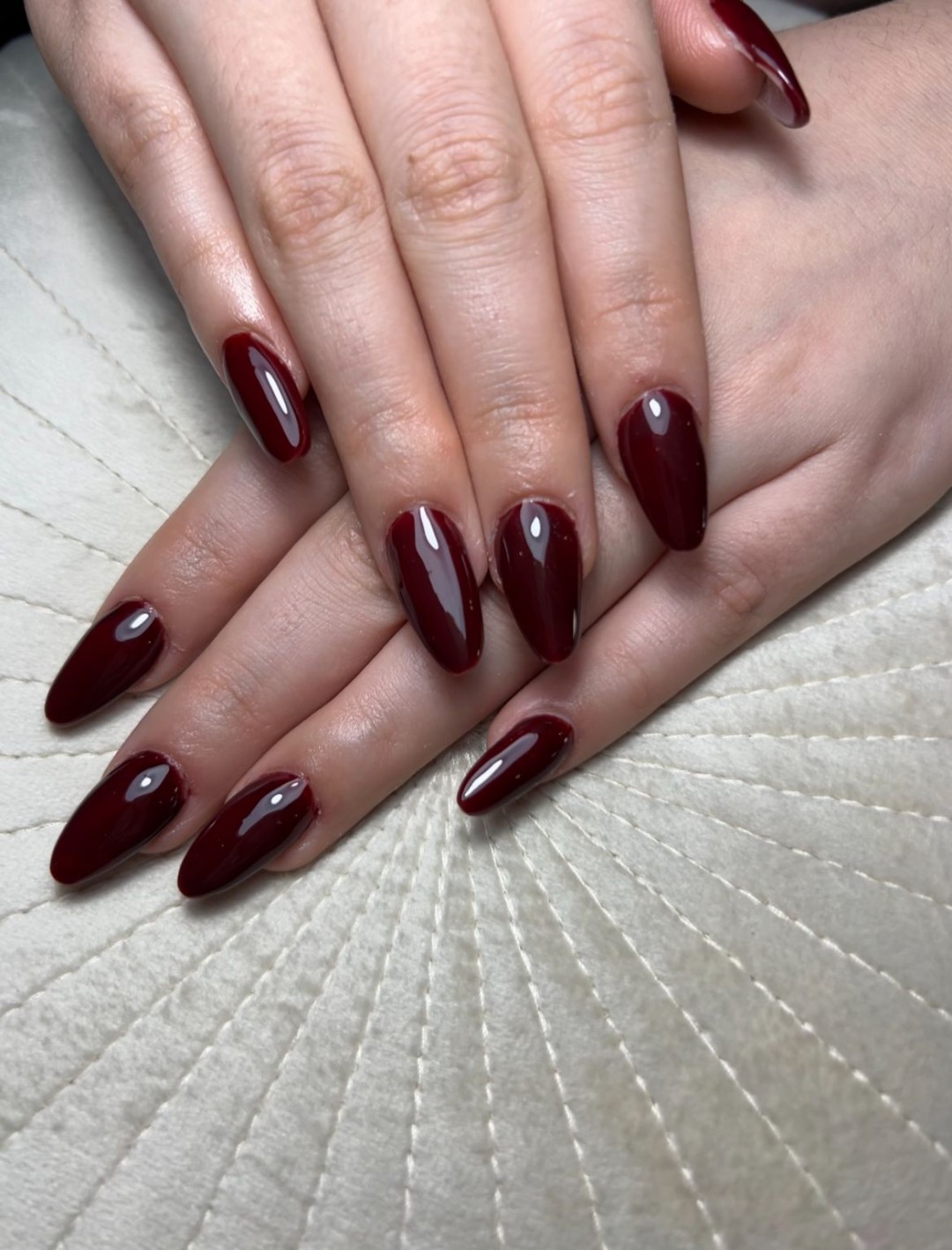 Glow Differently #zagreb Nadogradnja noktiju Ugradnja noktiju - M dužina