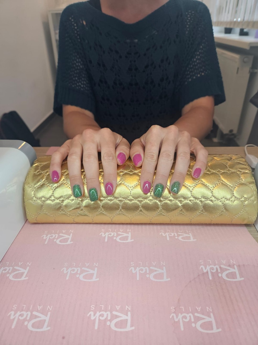 Manikura + trajni lak 60' - Moje vrijeme, Zagreb Manikura Nokti Manikura, Zagreb, Trnje