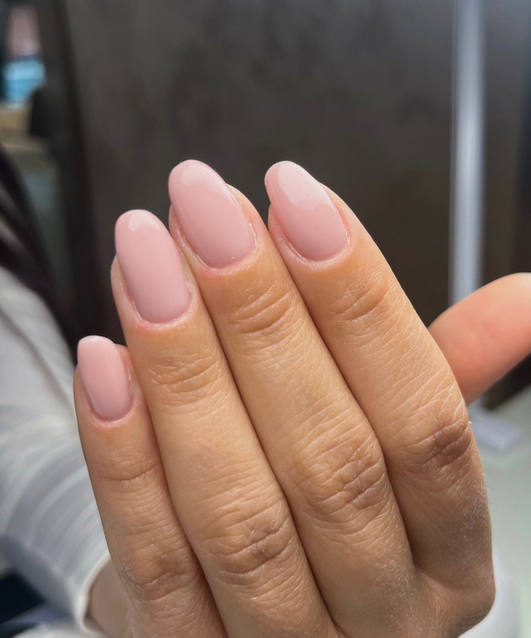 Mia’s Beautique #zagreb Manikura Gradivni trajni lak - ruke