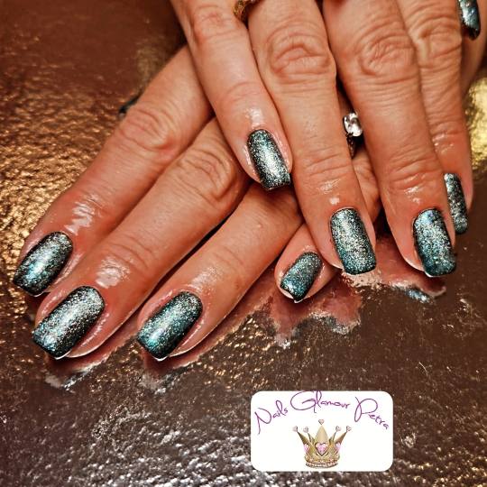Nails & Beauty Studio #zagreb Gel lak Magnet nokti MAGIC EYE NAILS