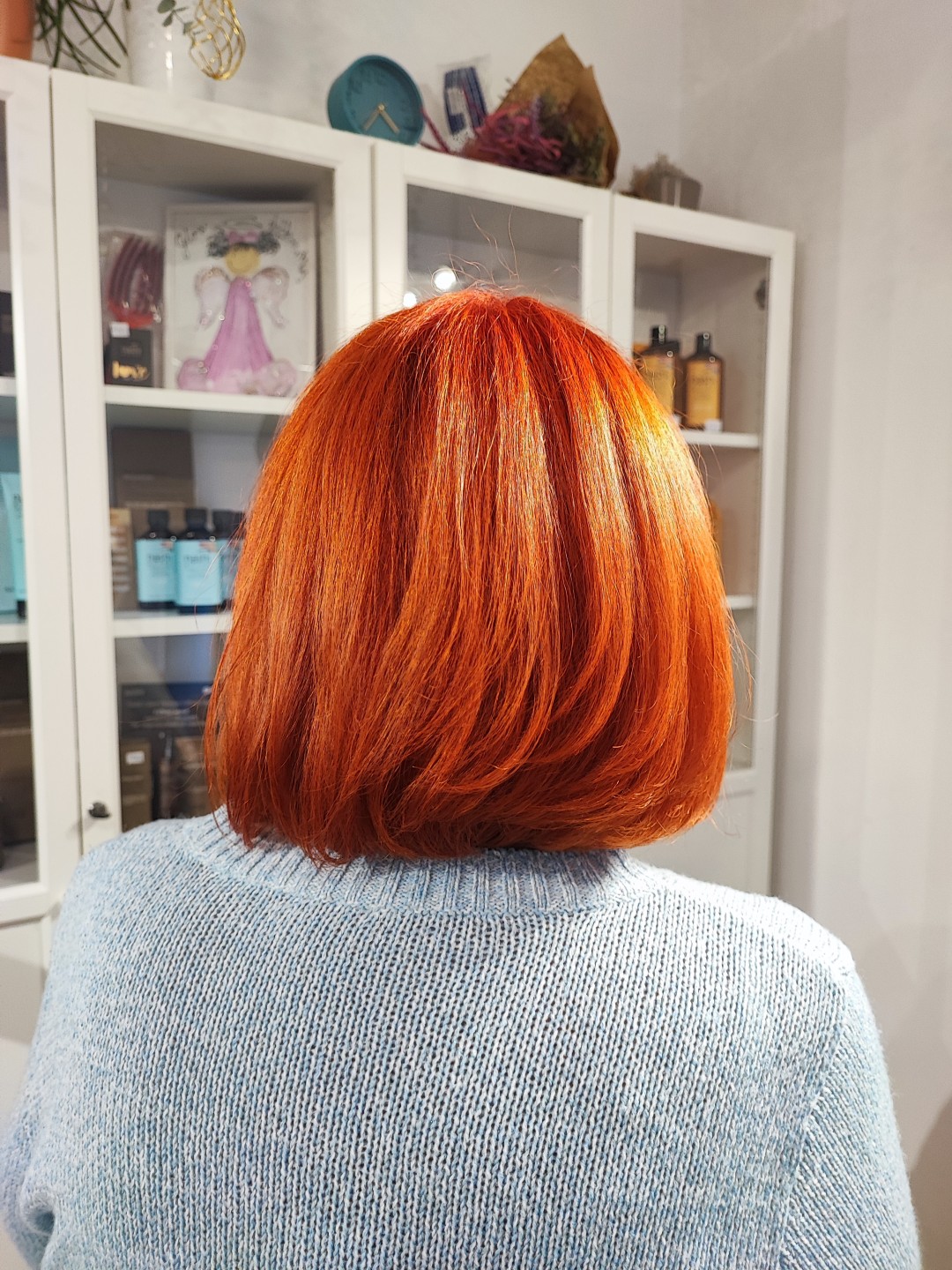 Glow Differently #zagreb Bojanje kose Bojanje cijele dužine - kosa srednje dužine