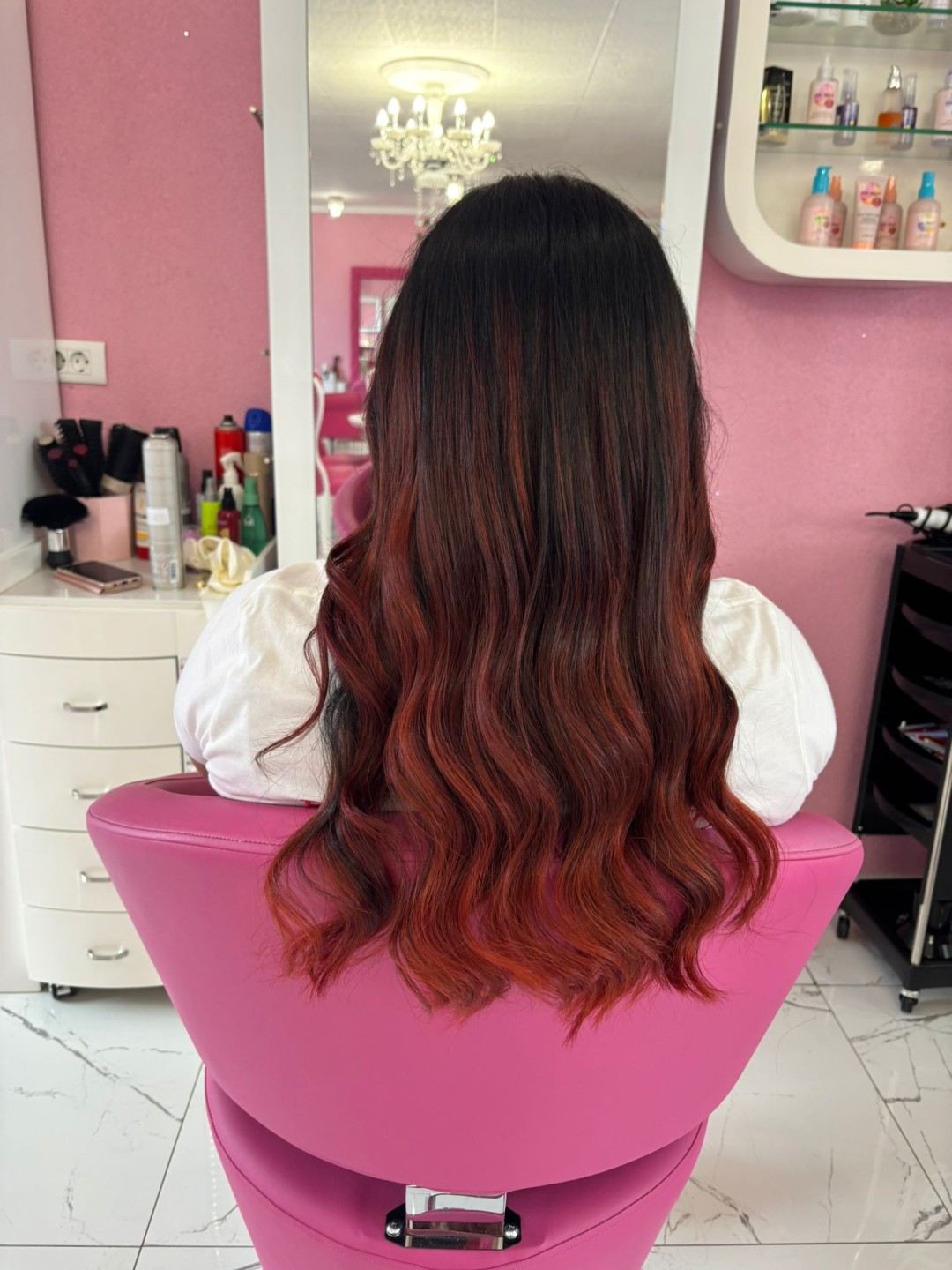 Feniranje na valove / kovrče - ekstra duga kosa - Beauty Studio Amina, Zagreb Feniranje i stiliziranje Frizerski saloni Feniranje i stiliziranje, Zagreb, Gornja Dubrava