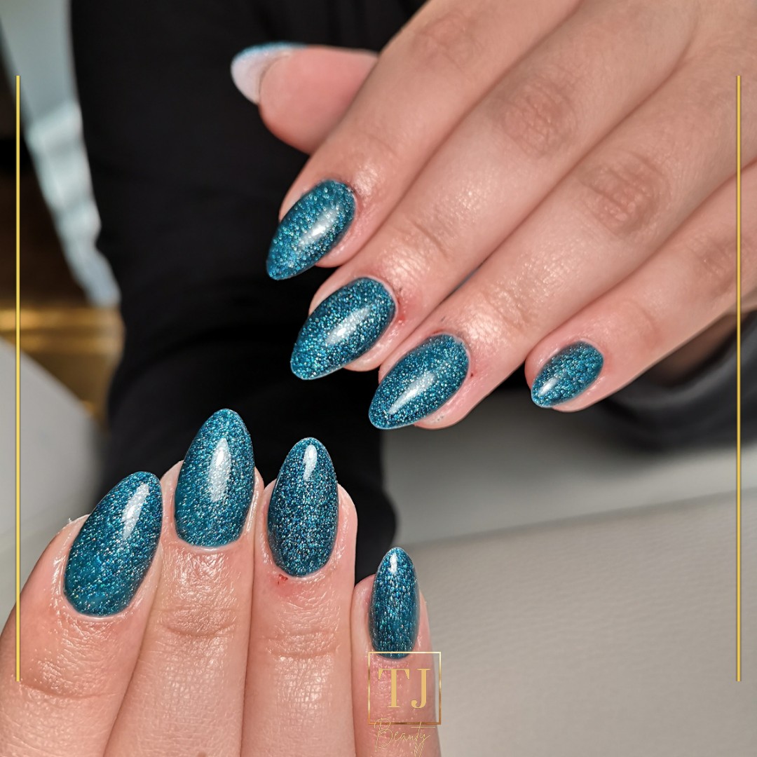 TJ Beauty #zagreb Manikura Gel ugradnja noktiju - šabloni