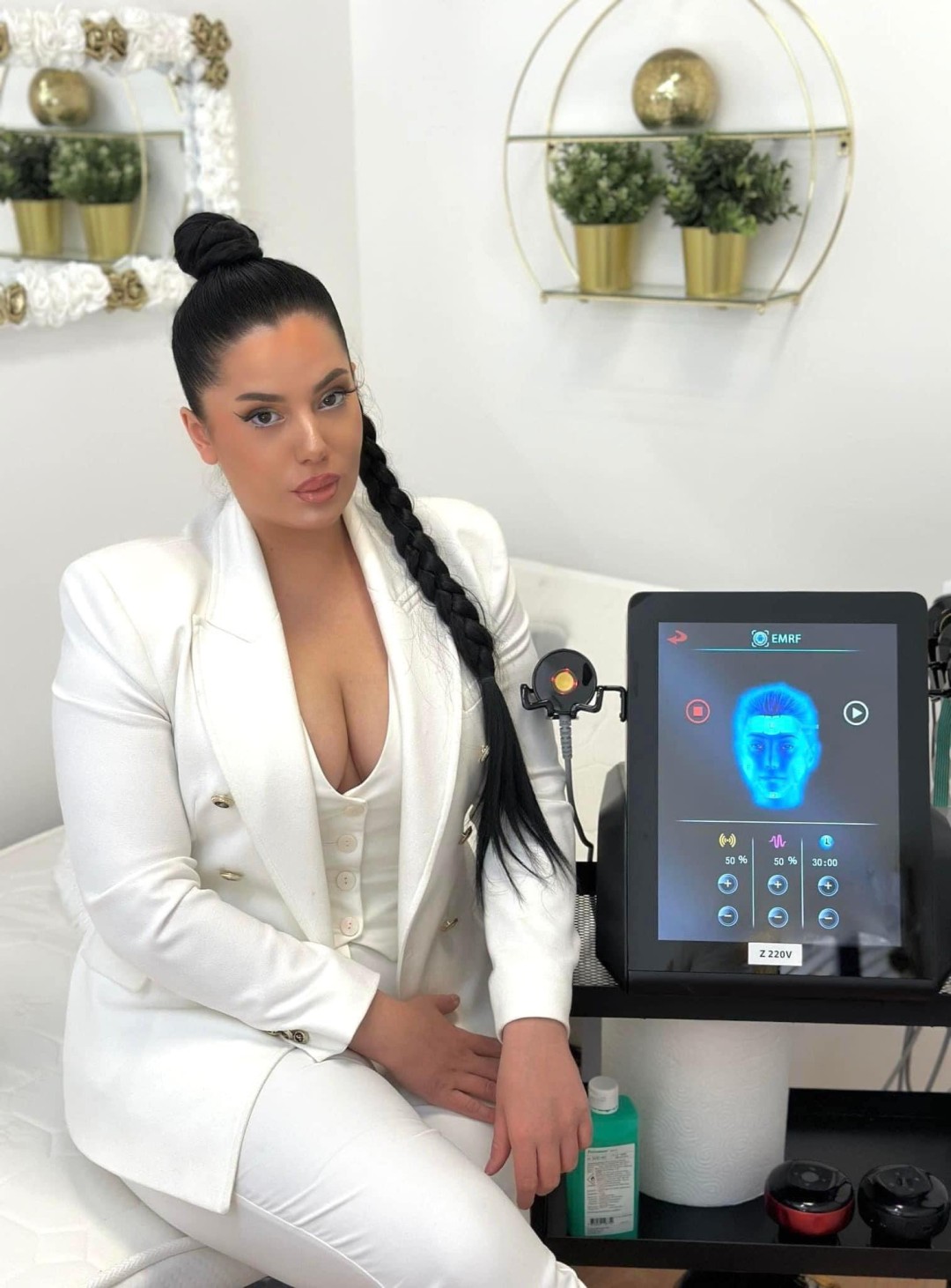 Estetix centar #zagreb Tretman lica EM-face tretman lica - paket od 4 tretmana