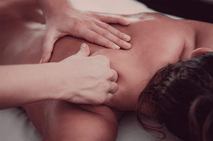 Antiage beauty room Lady Goga #zagreb Masaža leđa