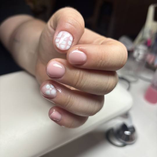 Studio Lara's #zagreb Gel lak Trajni lak - ruke