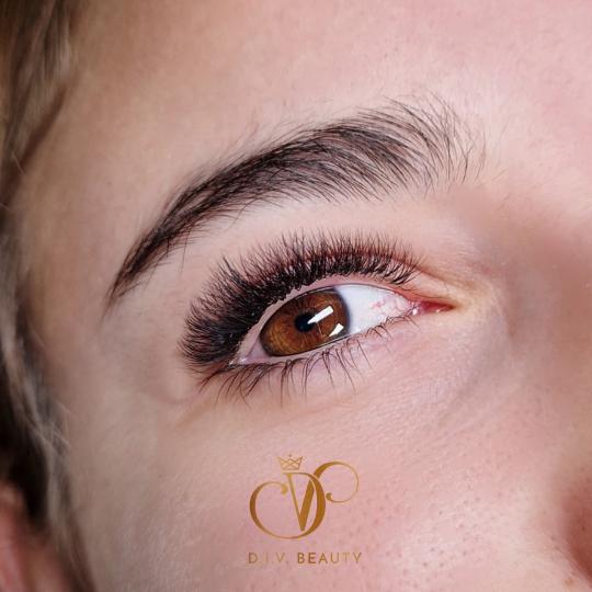 D.I.V. Beauty #rijeka Nadogradnja trepavica Ugradnja trepavica