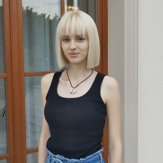 Hairlookboutique #zagreb Feniranje i stiliziranje Bojanje kose + pranje kose + sušenje + fen frizur