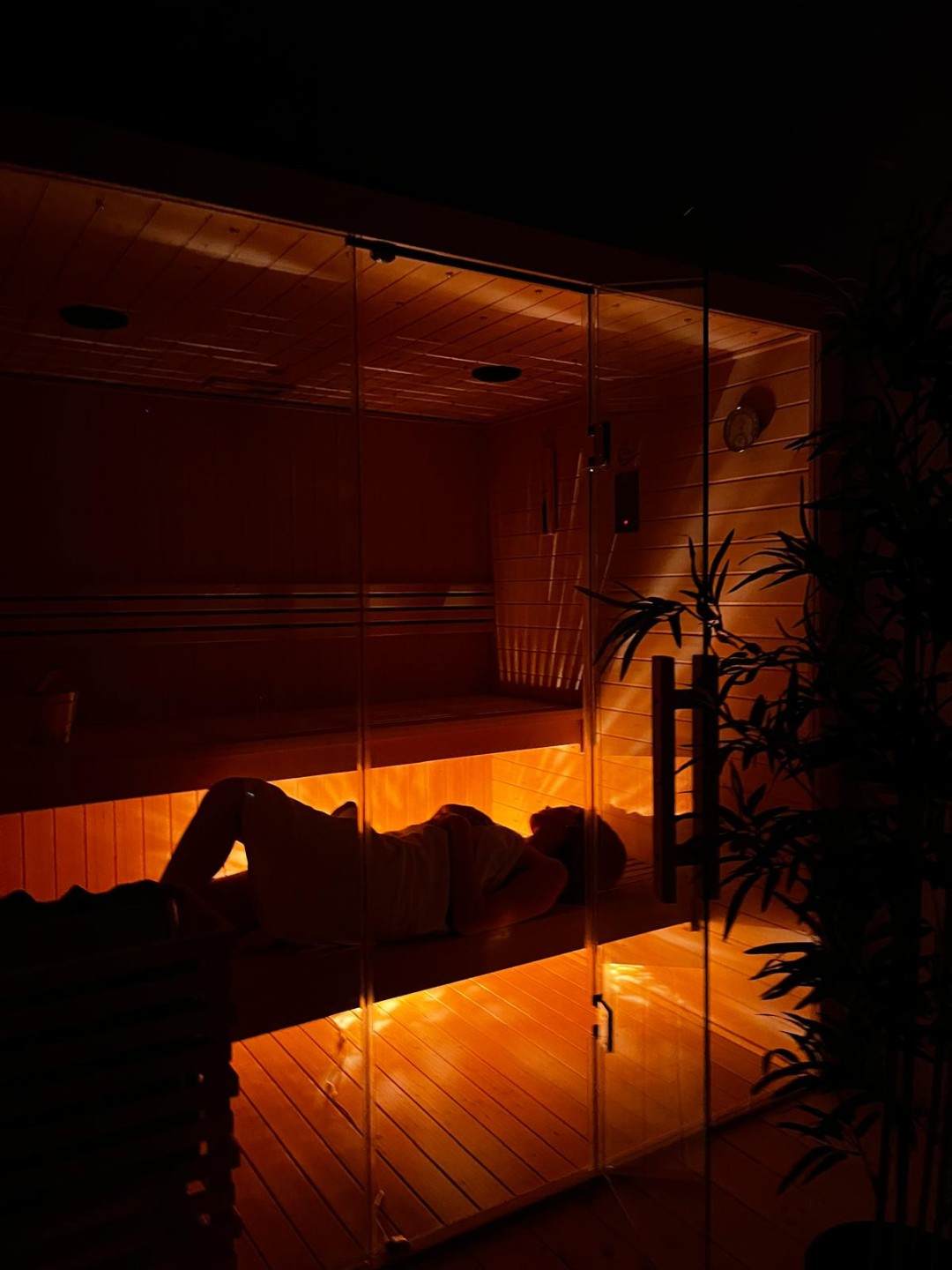 KinesisCore, Zagreb LookBook