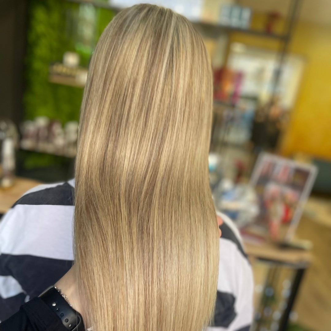 Keratinsko ravnanje kose Cocochoco - ekstra duga kosa 150-180 g - Epic Hair Design, Zagreb Njega i ojačavanje kose Frizerski saloni Njega i ojačavanje kose, Zagreb, Črnomerec