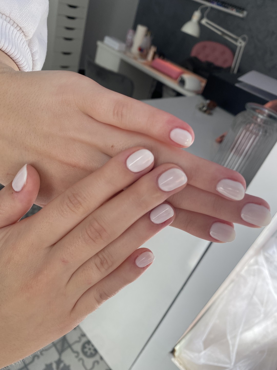 Beauté #zagreb Gel lak Trajni lak - ruke