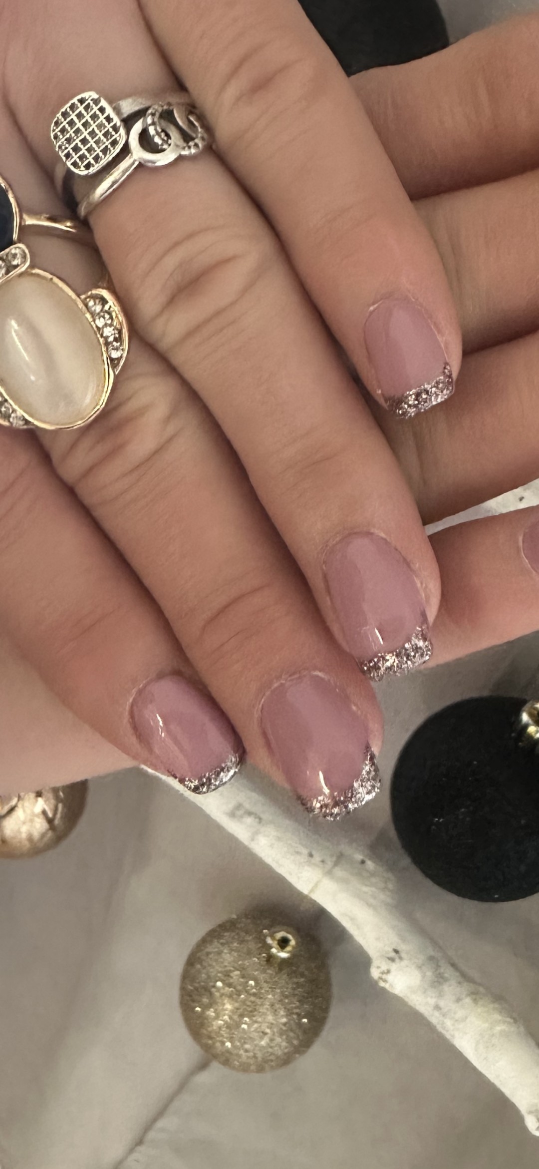 Beauty studio L #zagreb Nadogradnja noktiju Ugradnja noktiju dužina S/M