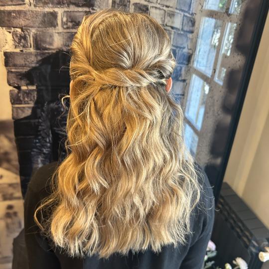 Frizerski salon M usluga