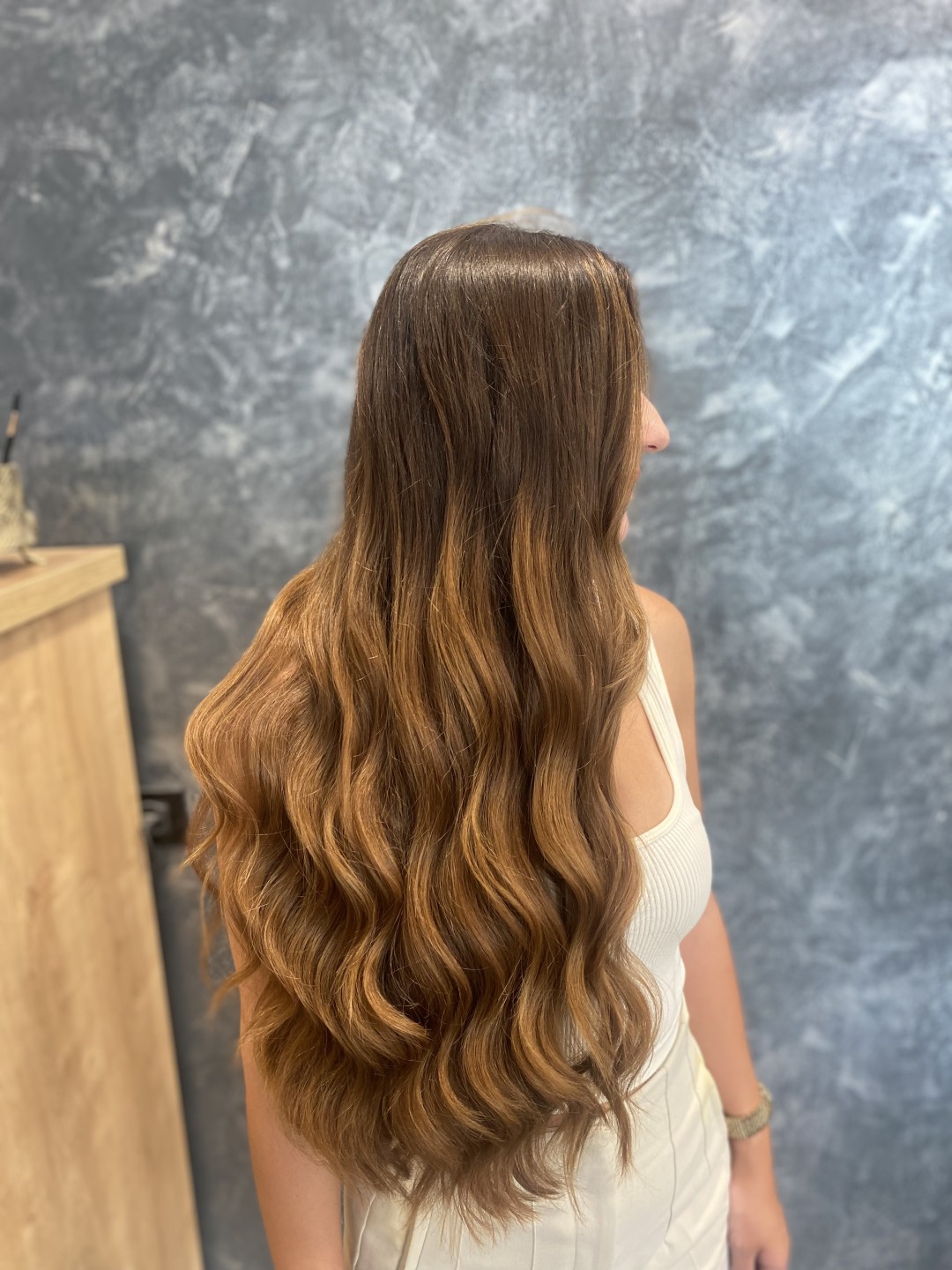 Feniranje na valove / lokne - duga kosa - Hairshow, Zagreb Feniranje i stiliziranje Frizerski saloni Feniranje i stiliziranje, Zagreb, Peščenica – Žitnjak