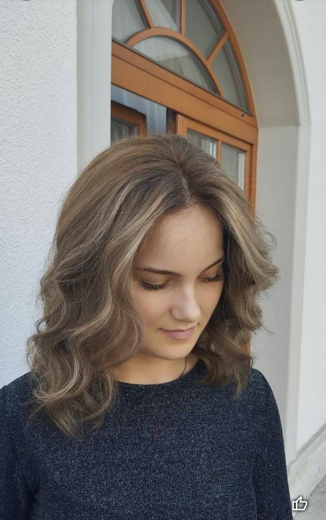 Bojanje cijele dužine - duga kosa - Hairlookboutique, Zagreb Bojanje kose Frizerski saloni Bojanje kose, Zagreb, Novi Zagreb – zapad