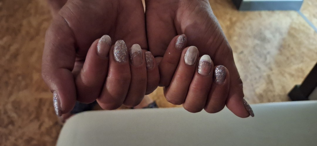 Zvončica #rijeka Gel lak Trajni lak - ruke