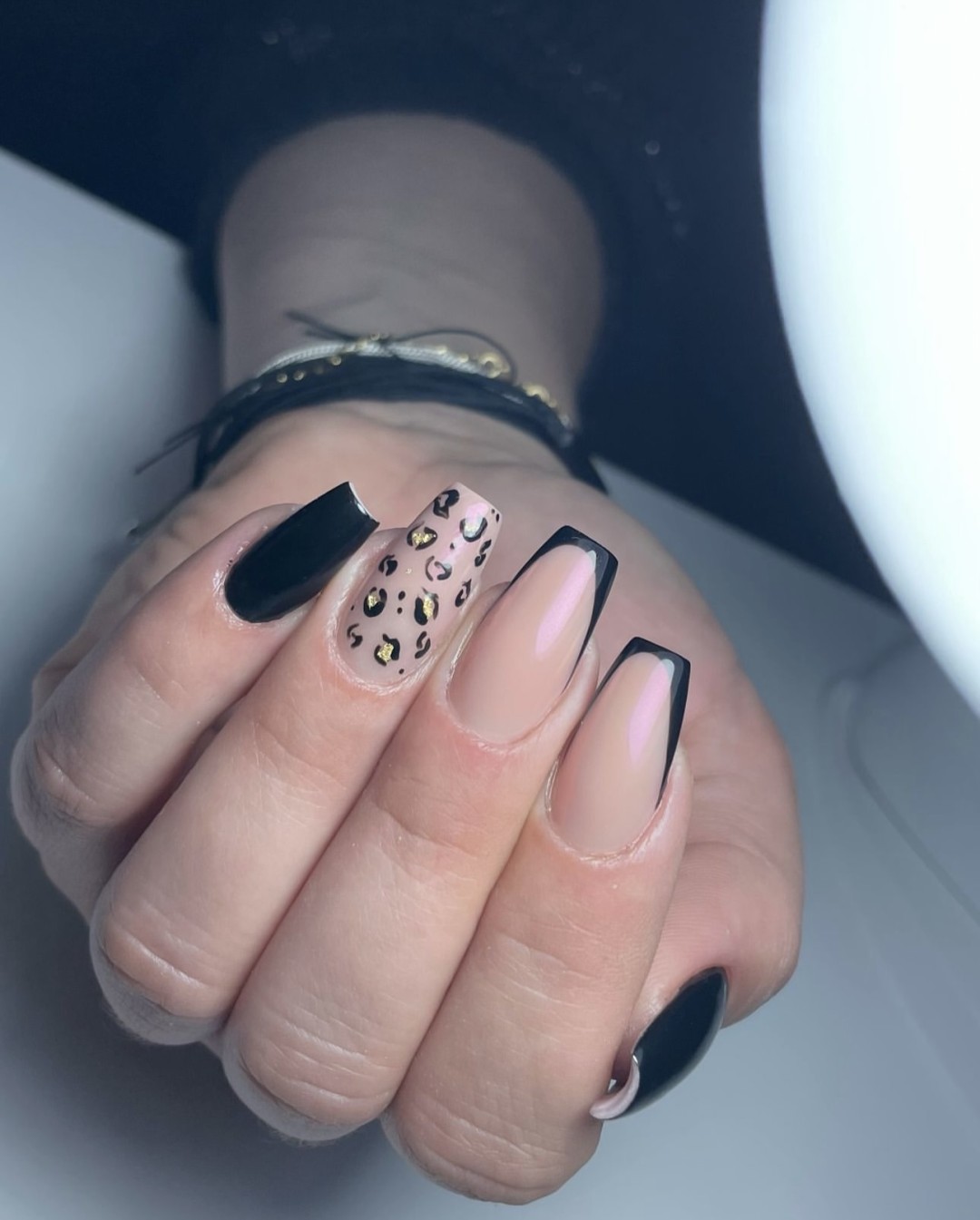 Salon za masažu i njegu tijela “Sanja” #zlatar Izlivanje noktiju Ugradnja noktiju - M dužina