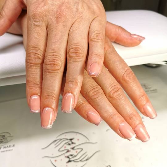 Gelaxy x Motus #zagreb Nadogradnja noktiju Ugradnja noktiju